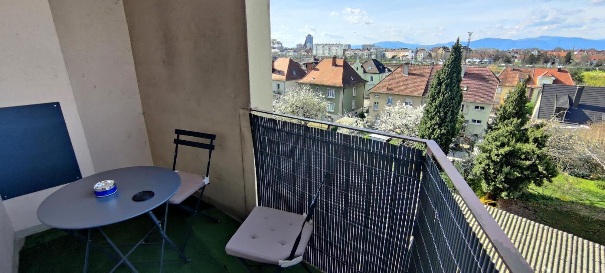 Agreable Et Spacieux Appartement Lumineux T4 Alsace Riedisheim Exterior photo